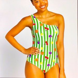 ModCloth retro swimsuit one piece